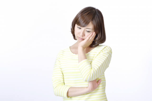 その歯列矯正、本当に後悔しませんか?銀座の審美歯科医が明かす、よくある失敗例と「失敗しない」選択肢