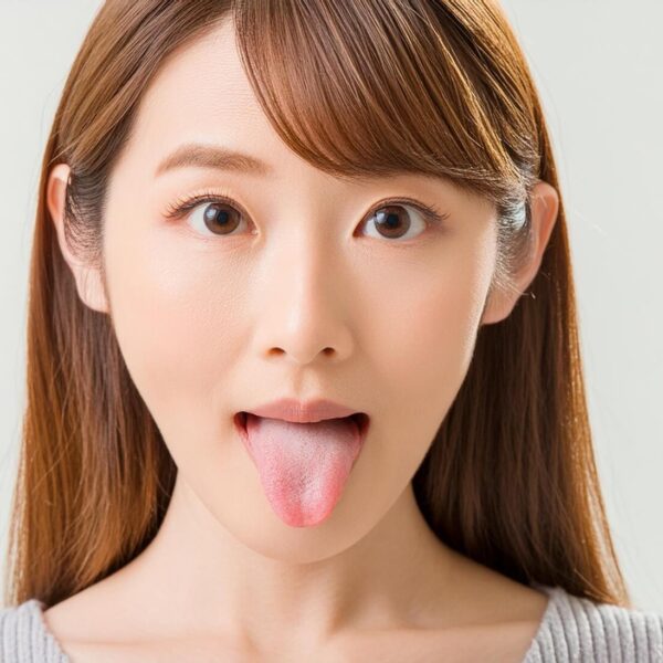 舌が黒いのは「黒毛舌」？7つの原因と治し方を銀座の審美歯科が解説