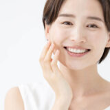 大人の歯並びは賢く治す時代へ。銀座の審美歯科が教える、あなたに最適な治療法の見つけ方