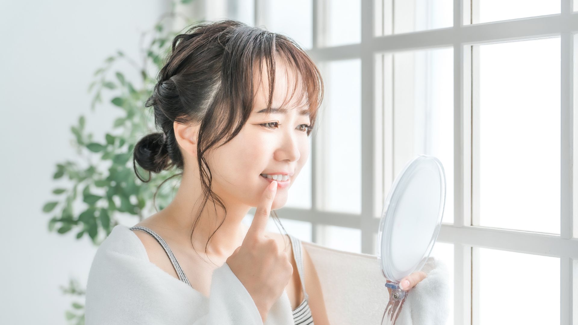 東京・銀座の審美歯科ホワイトニングがもたらす、レフ板効果。