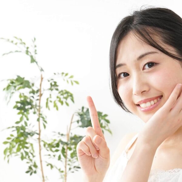 忙しいあなたのためのホームホワイトニング入門。銀座の専門医が教える最適な選び方