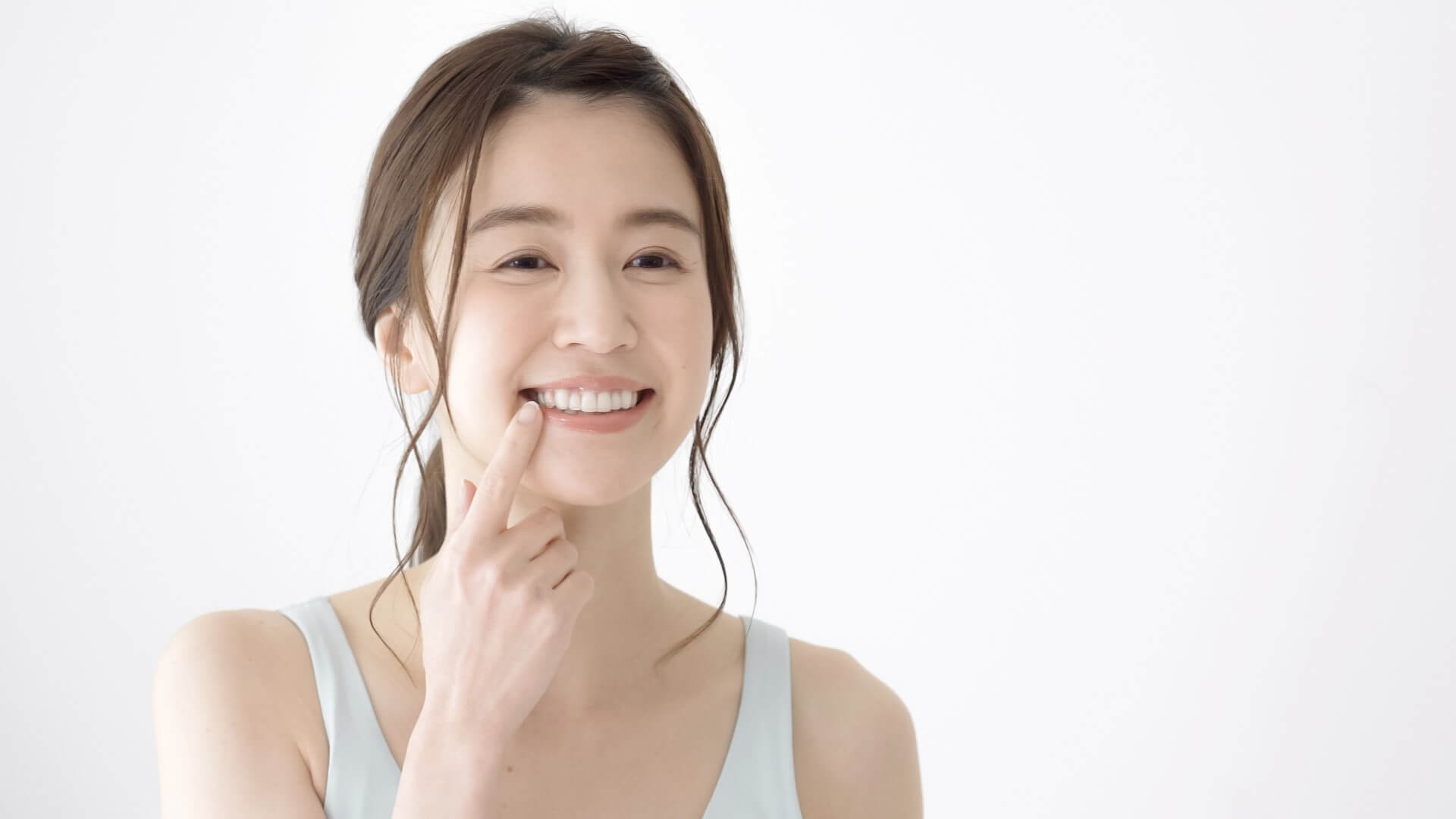 東京銀座の審美歯科が提供する特別なPMTC(歯のクリーニング)