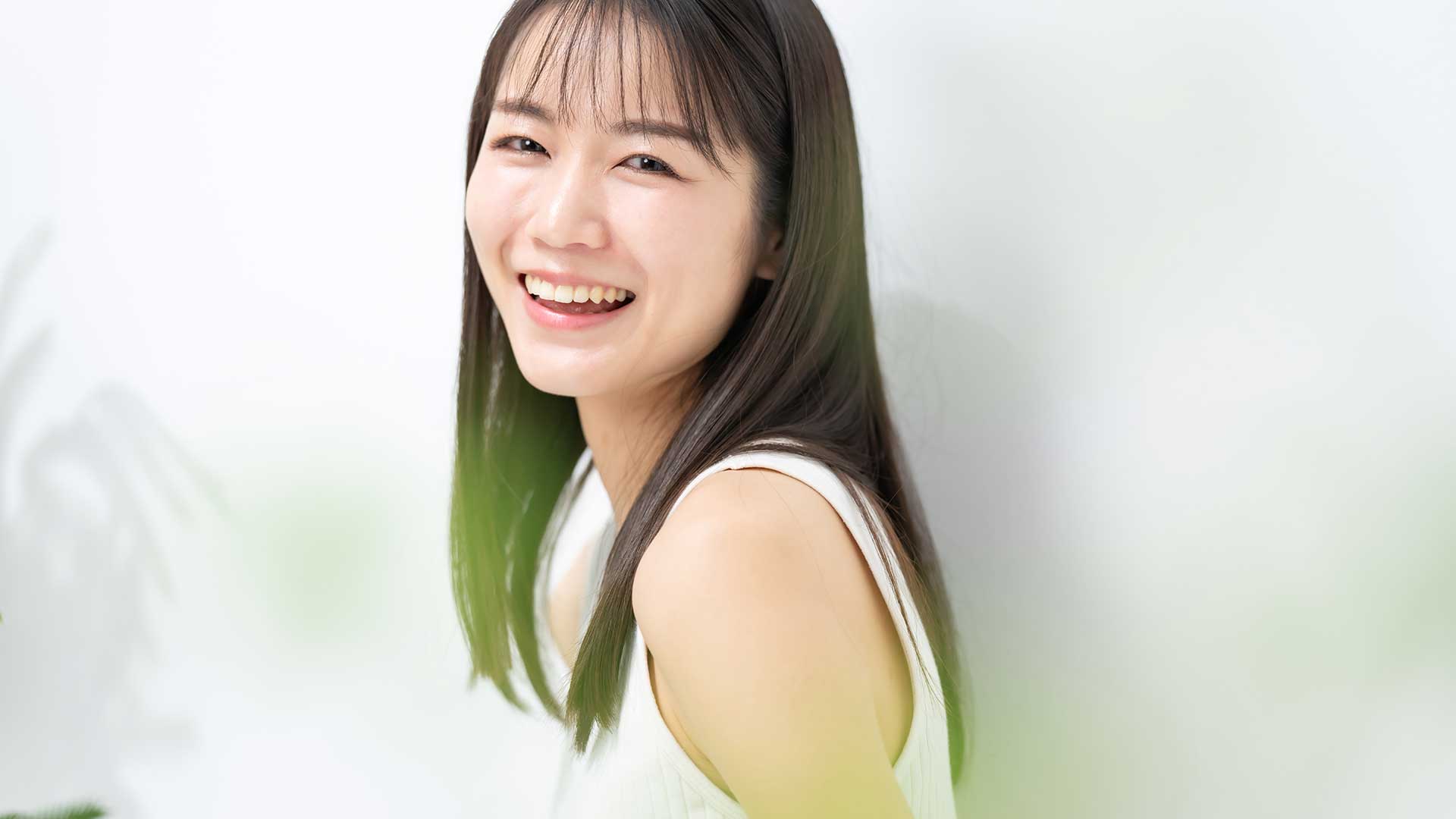 東京銀座の審美歯科で大人の歯並びに関する悩みを相談し、理想の笑顔を叶える