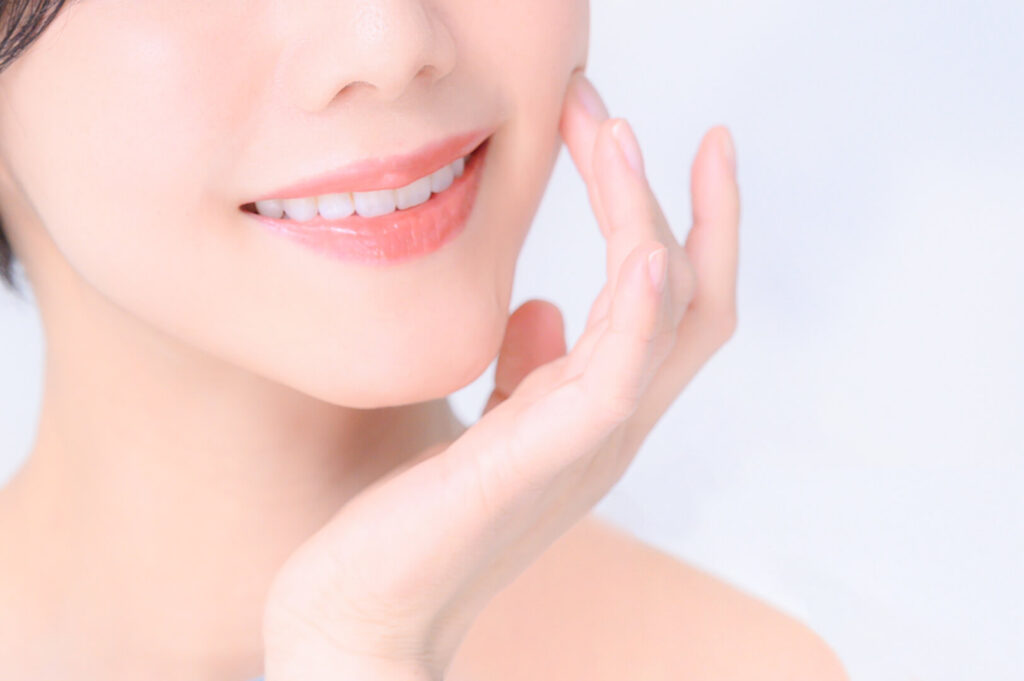 銀座プレジール審美歯科の答え。歯を削らず美しくなる東京のティーシーズ。