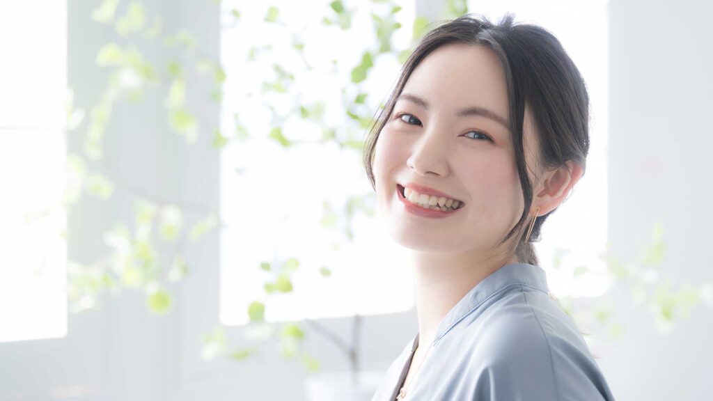 東京・銀座の審美歯科プレジールが提案する、歯を削らない解決策。後悔しないための選択。
